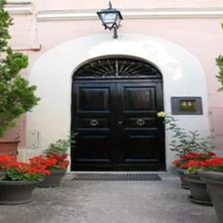 Hton 6 Flat Rents Rome